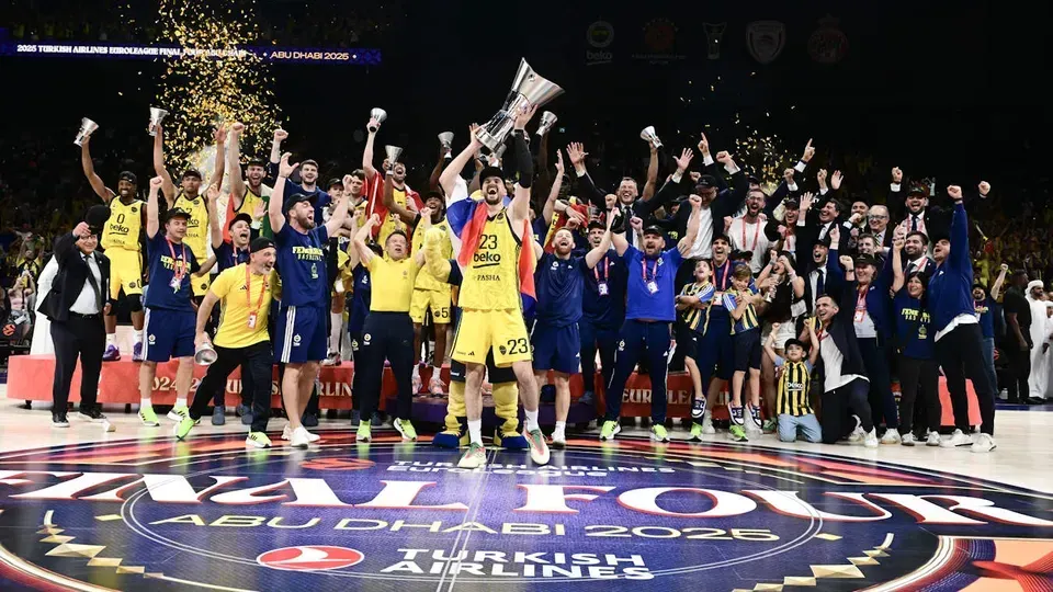 Fenerbahçe prive Monaco du graal et soulève l’Euroleague pour la deuxième fois !