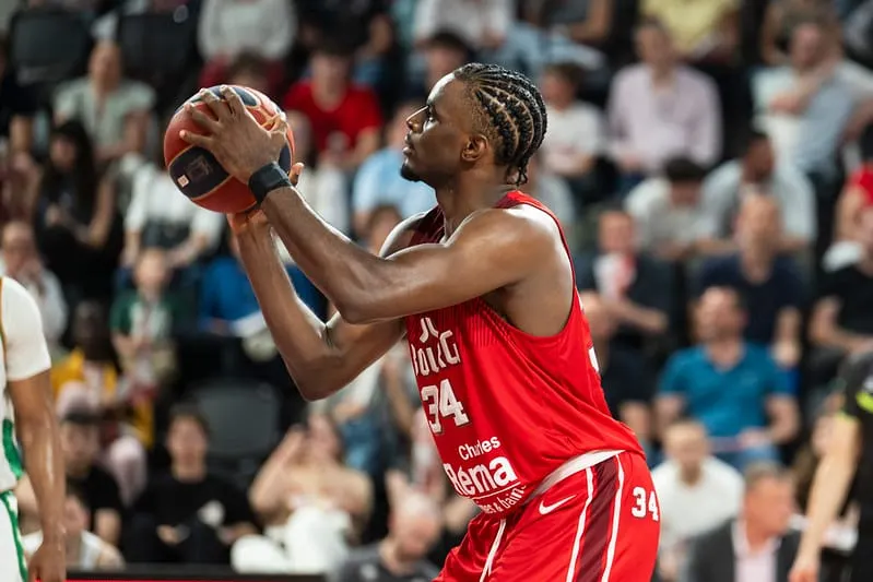 Bourg a humilié Monaco