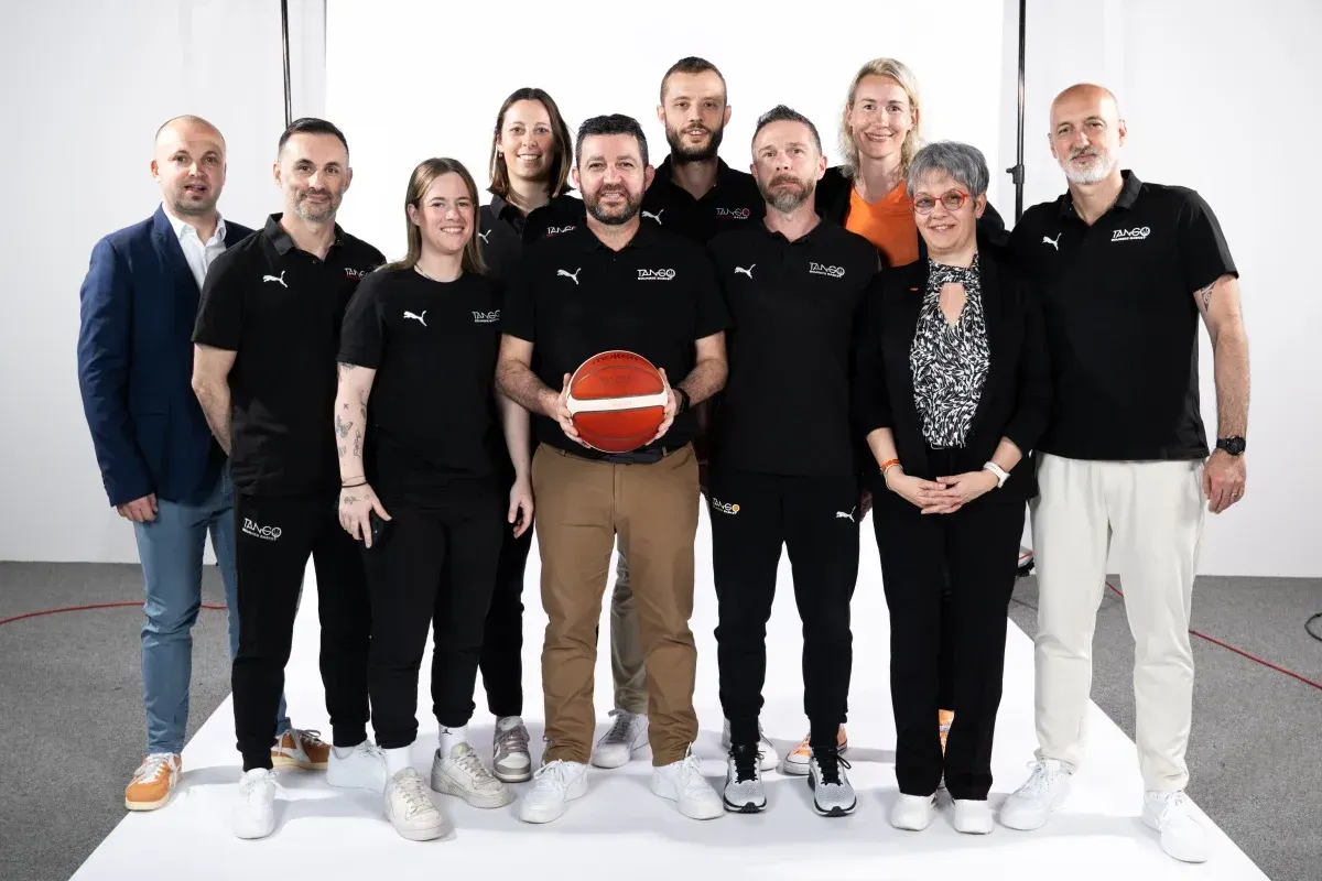 ITW Olivier Lafargue (coach Bourges) : « On a encore un exode de joueuses françaises vers les championnats étrangers »