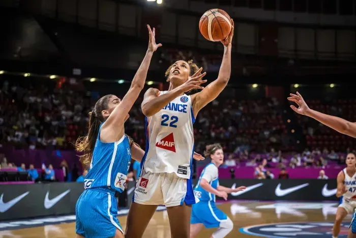 Direction l’Italie pour Marième Badiane, l’Espagne pour Clarince Djaldi-Tabdi et Caroline Hériaud