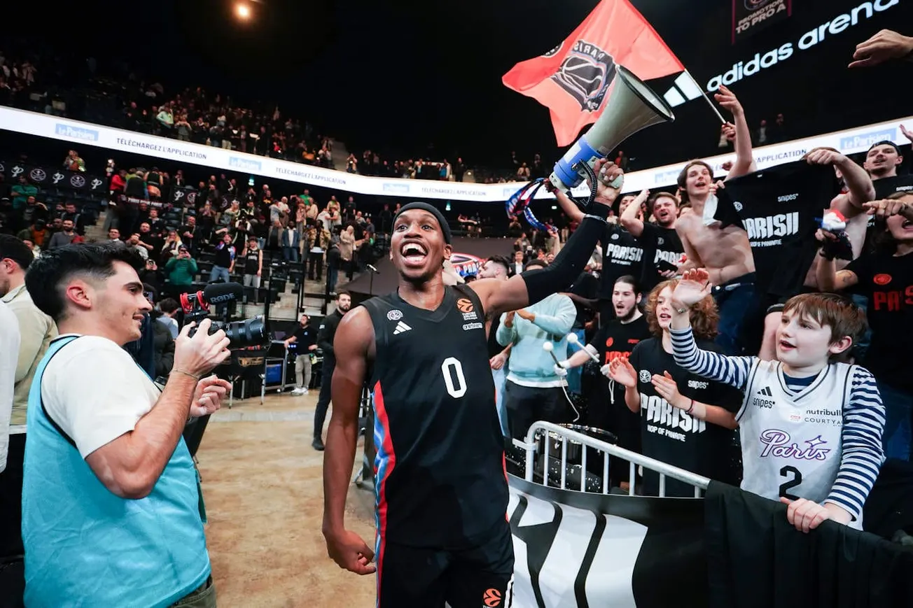 Le Paris Basketball appelle ses supporters à venir en noir pour le match 5