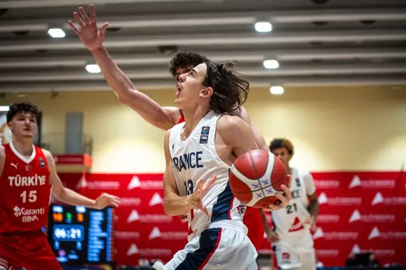 Euro U18 : la France domine la Turquie et valide la première place