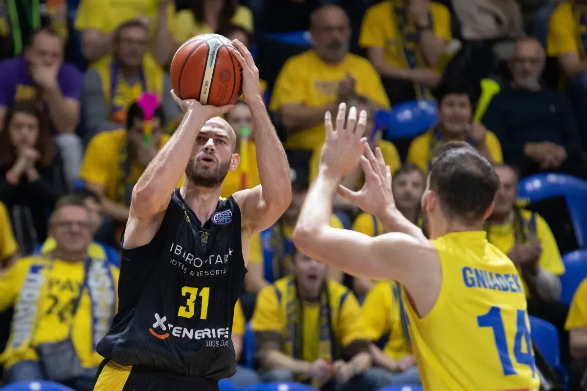 Adversaire de la France à l'Euro, la Belgique sera sans Pierre-Antoine Gillet et peut-être ses deux NBAers