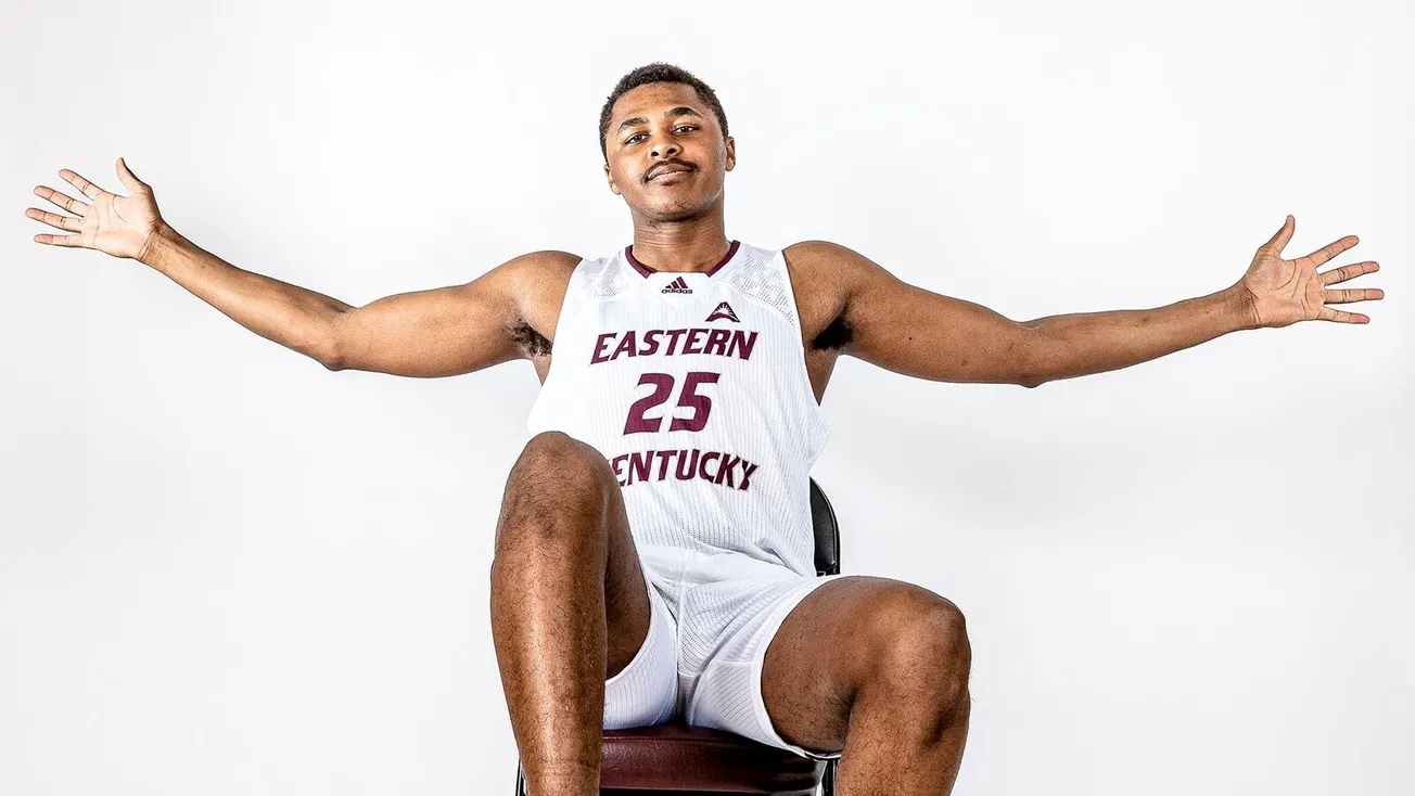 Isaiah Cozart remplace Shevon Thompson dans la raquette du SLUC Nancy