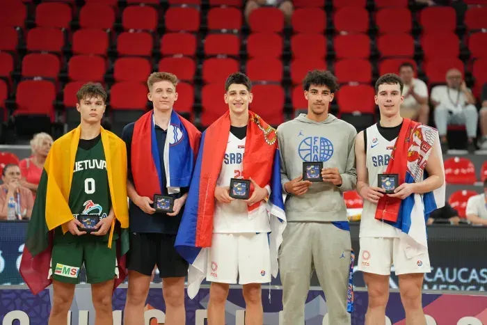 La Serbie remporte l'Euro U16, Nathan Soliman dans le 5 All-stars