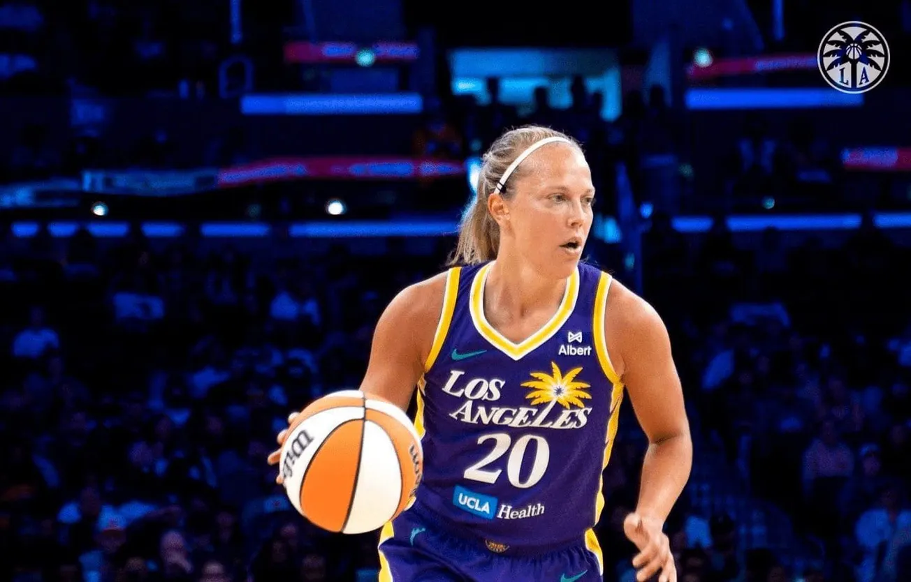 La Belge Julie Allemand est devenue la 22e joueuse à réussir un triple double en WNBA