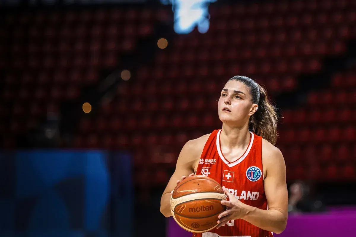 Nancy Fora quitte Tarbes pour Bourges