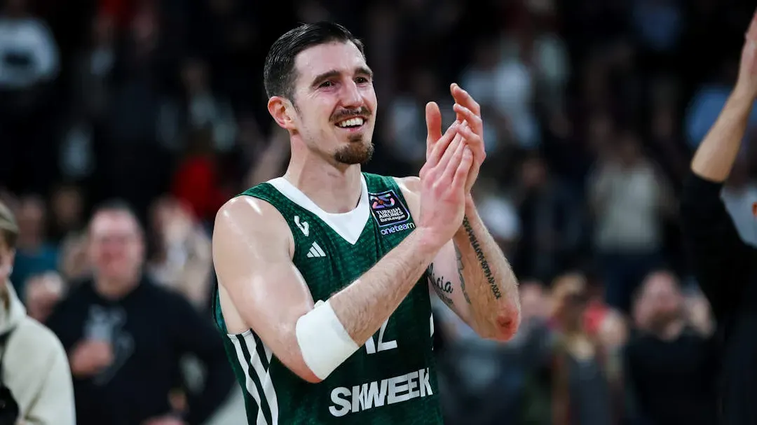 Nando De Colo sur son avenir, "il n'y a aucune certitude"