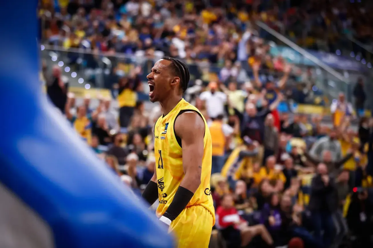 Mehdy Ngouama renforce l'ASVEL !