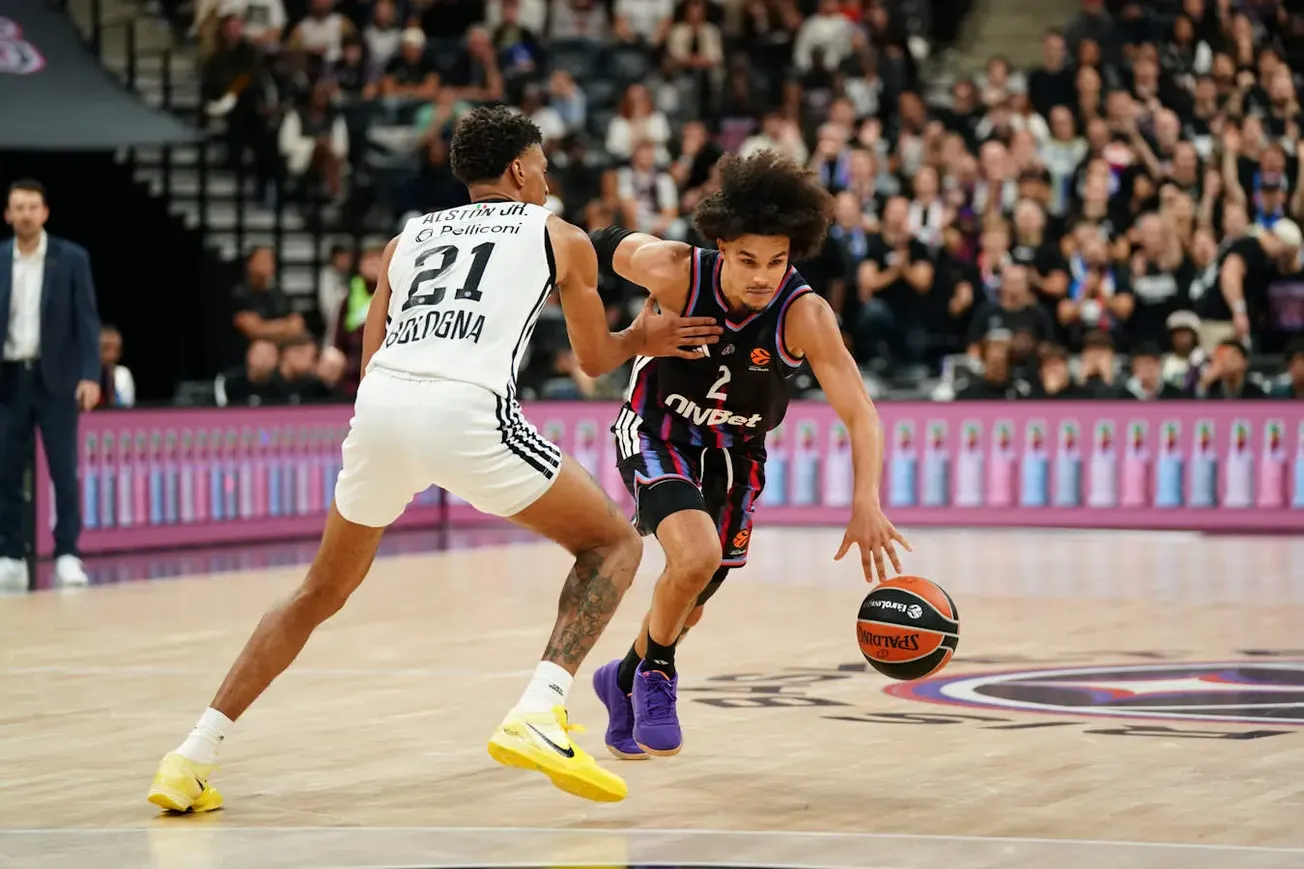 Euroleague : porté par Nadir Hifi et Justin Robinson, Paris enchaîne face à Baskonia