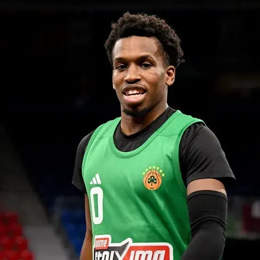 TJ Shorts de retour à Paris : "Une soirée pleine d'émotion"