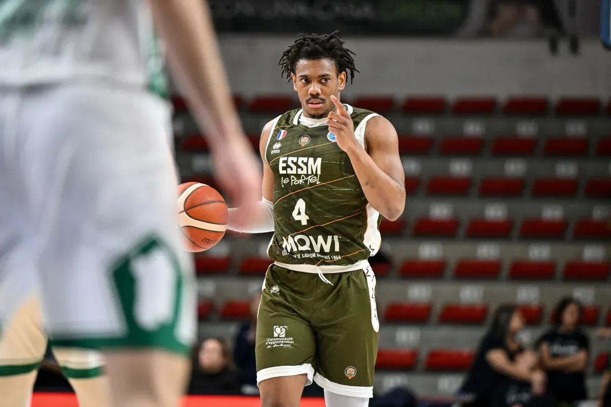 Un arrière américain en remplace un autre à Cholet