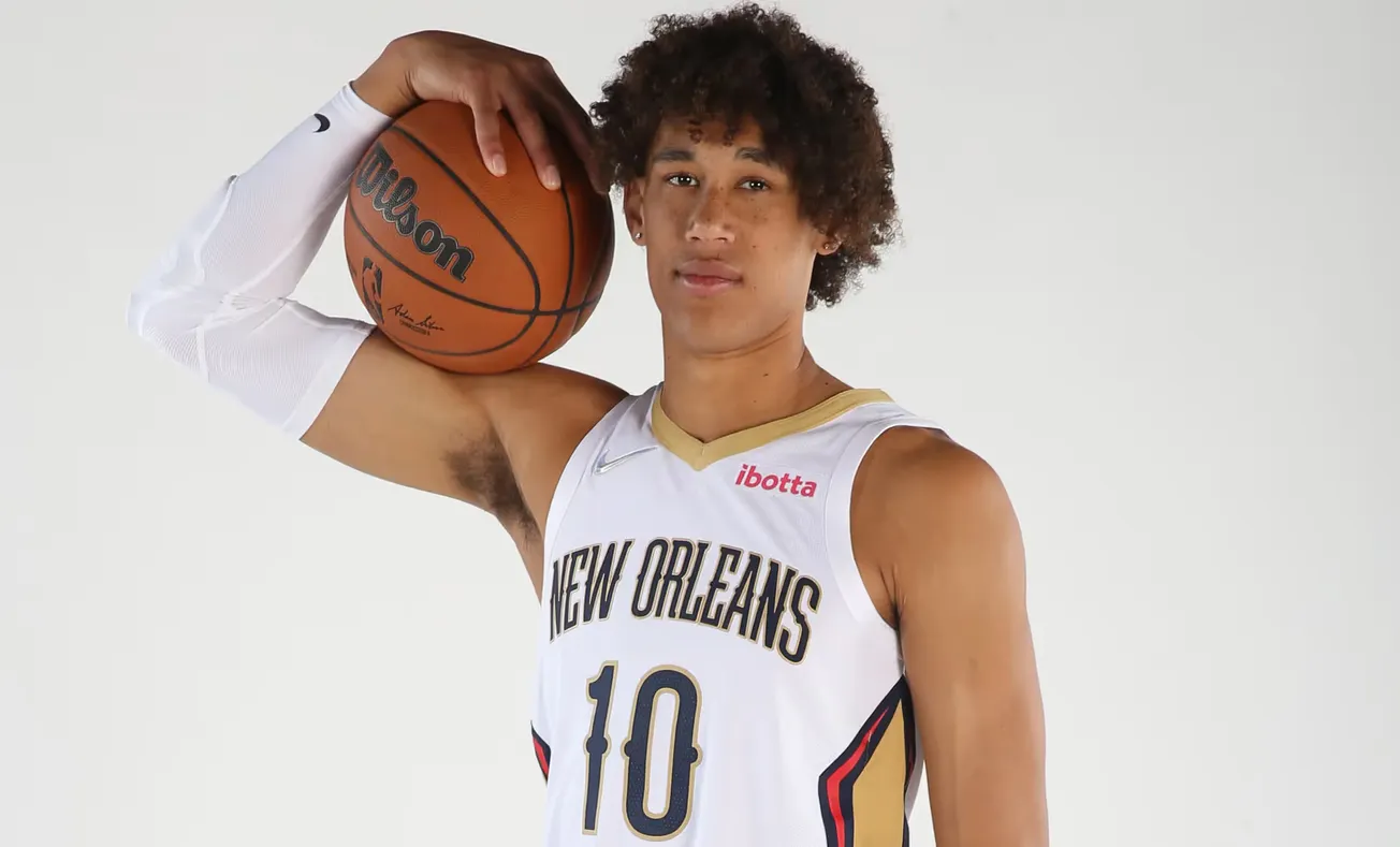 Pivot des Lakers, Jaxson Hayes probable futur naturalisé de la Slovénie