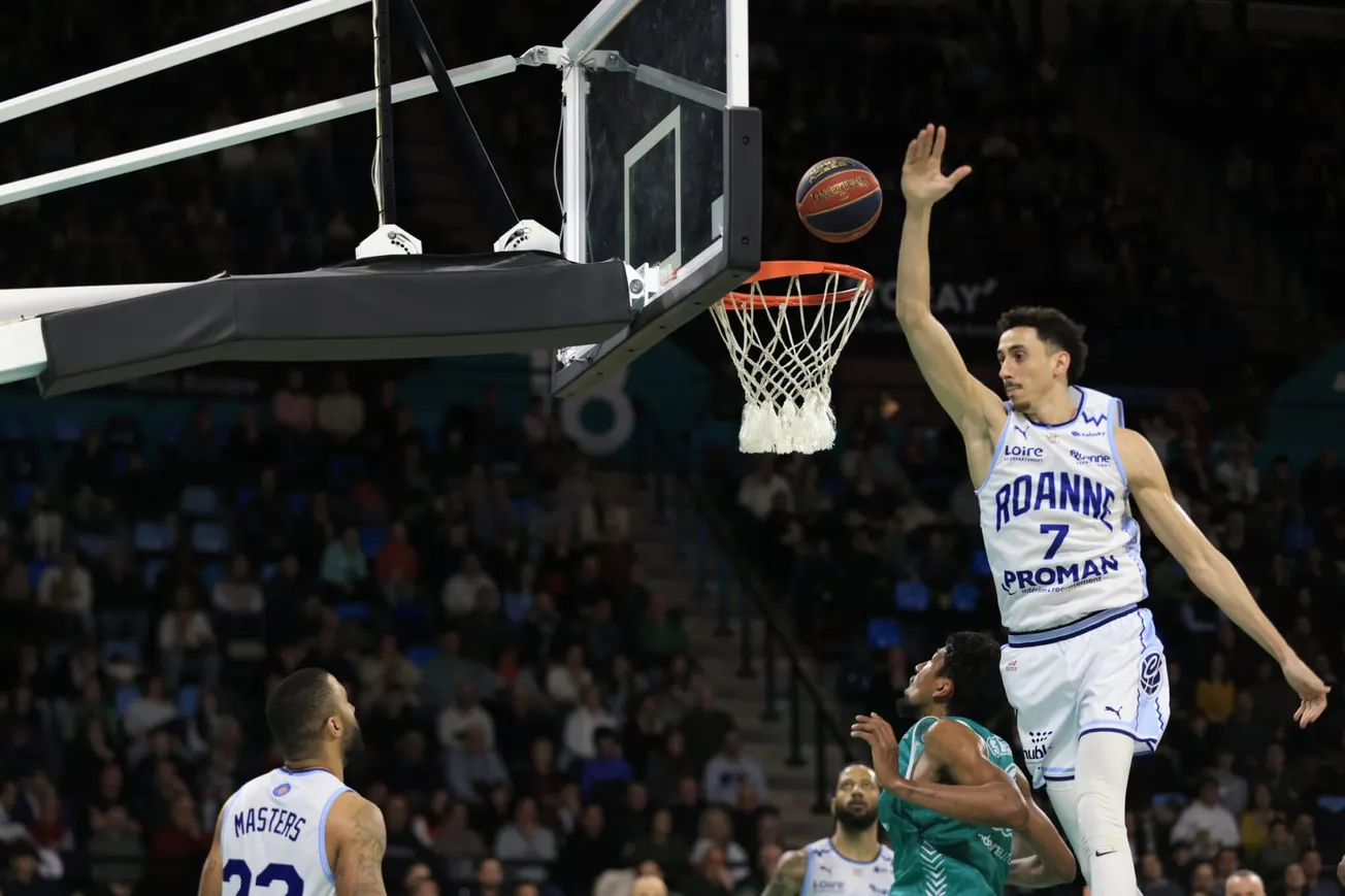 Elite 2 : Blois chute, Roanne devient leader