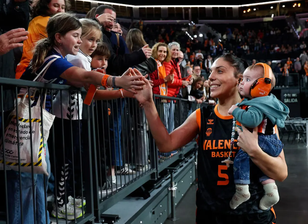 L'internationale espagnole Cristina Ouviña : "j'ai pris 26 kilos pendant ma grossesse"