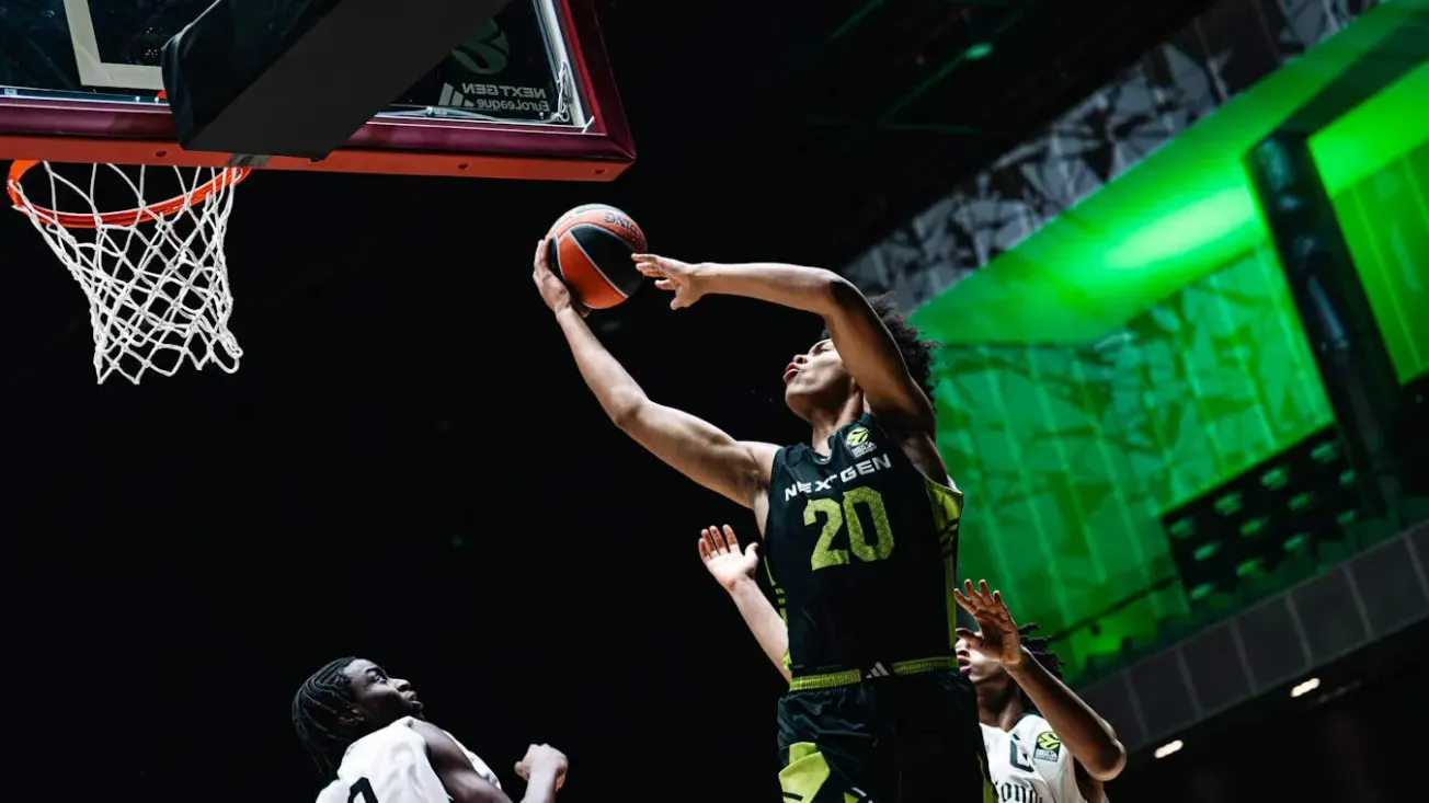 Le Manceau Swann Penda cartonne au Next Gen Euroleague d'Abou Dhabi