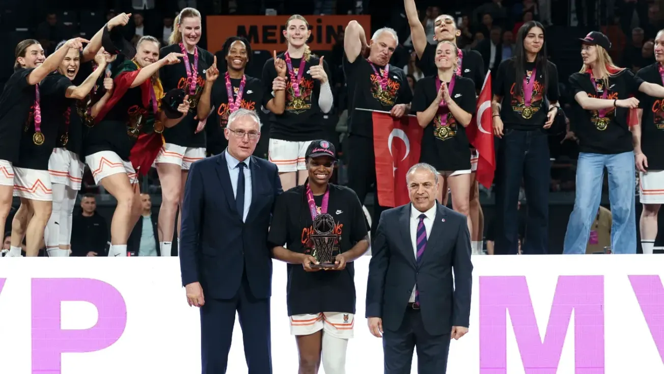 Eurocup féminine : L'ancienne MVP de la ligue féminine, Kennedy Burke, triomphe avec Mersin