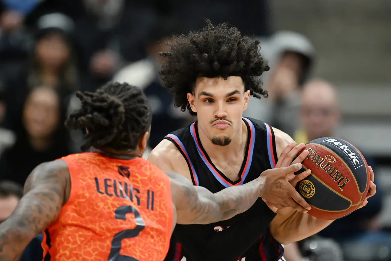 Nadir Hifi (Paris) : "Je me sens prêt pour la NBA"