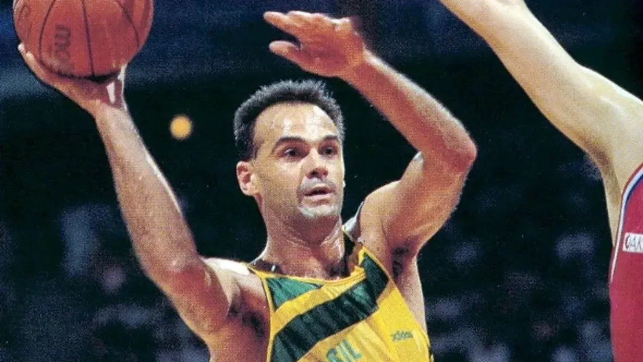 Décès de la légende brésilienne Oscar Schmidt