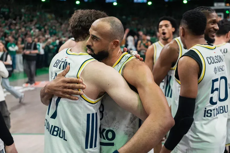 Fenerbahçe renouvelle sa licence en Euroleague