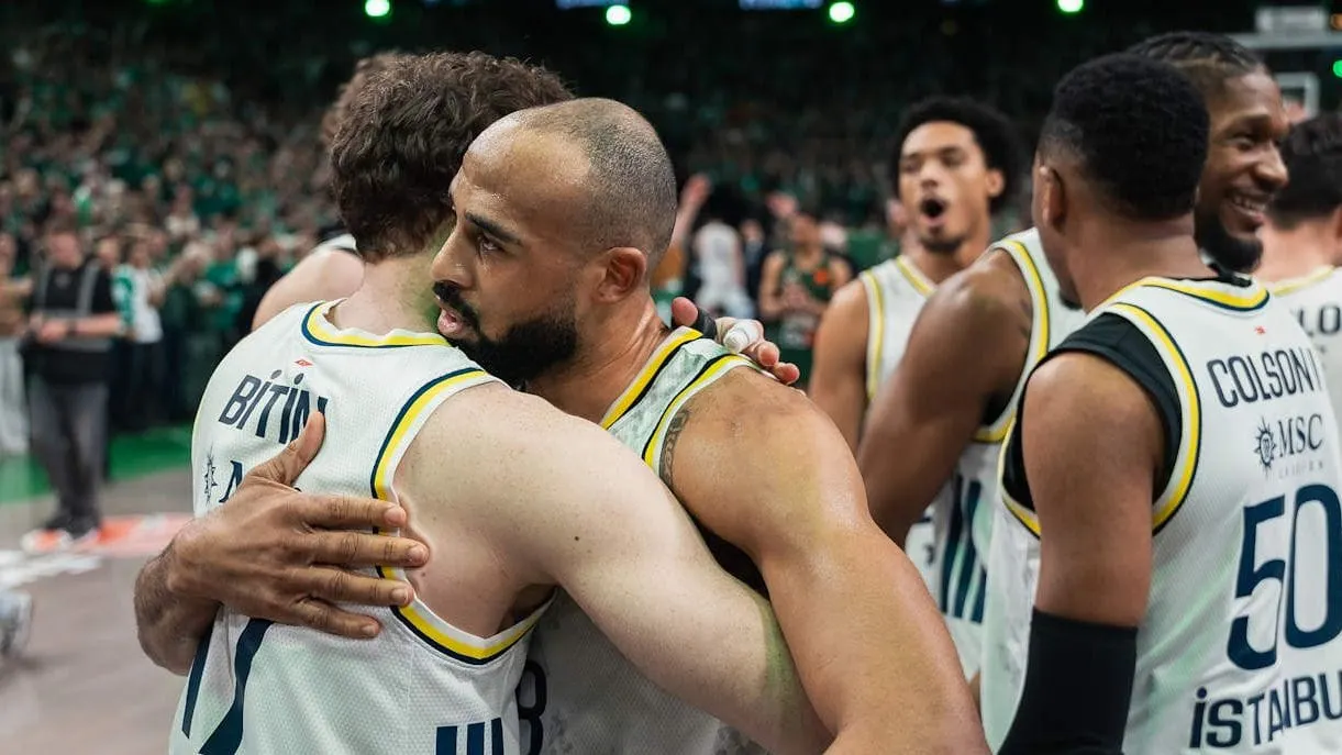 Malgré un Sylvain Francisco magistral, Fenerbahçe élimine Zalgiris