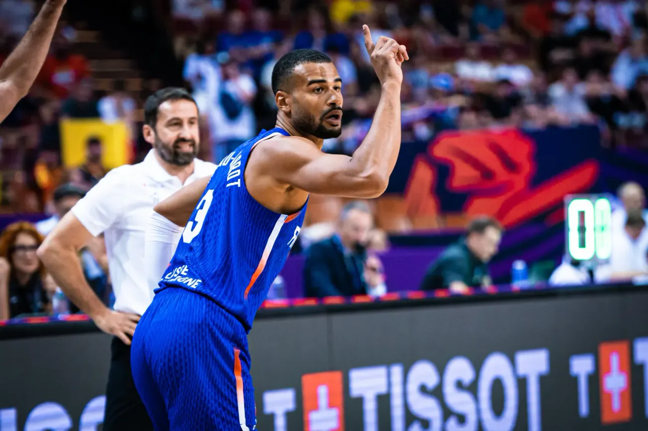 Barcelone veut Timothé Luwawu-Cabarrot