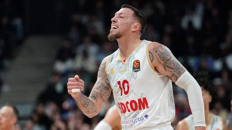 Daniel Theis aurait refusé une offre du Real Madrid