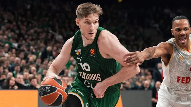 Proche de devenir le héros en play-offs d'Euroleague, Azuolas Tubelis prolonge à Kaunas