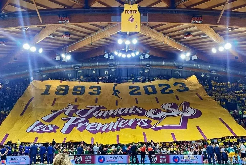 Le Limoges CSP a déposé le slogan "A jamais les premiers"
