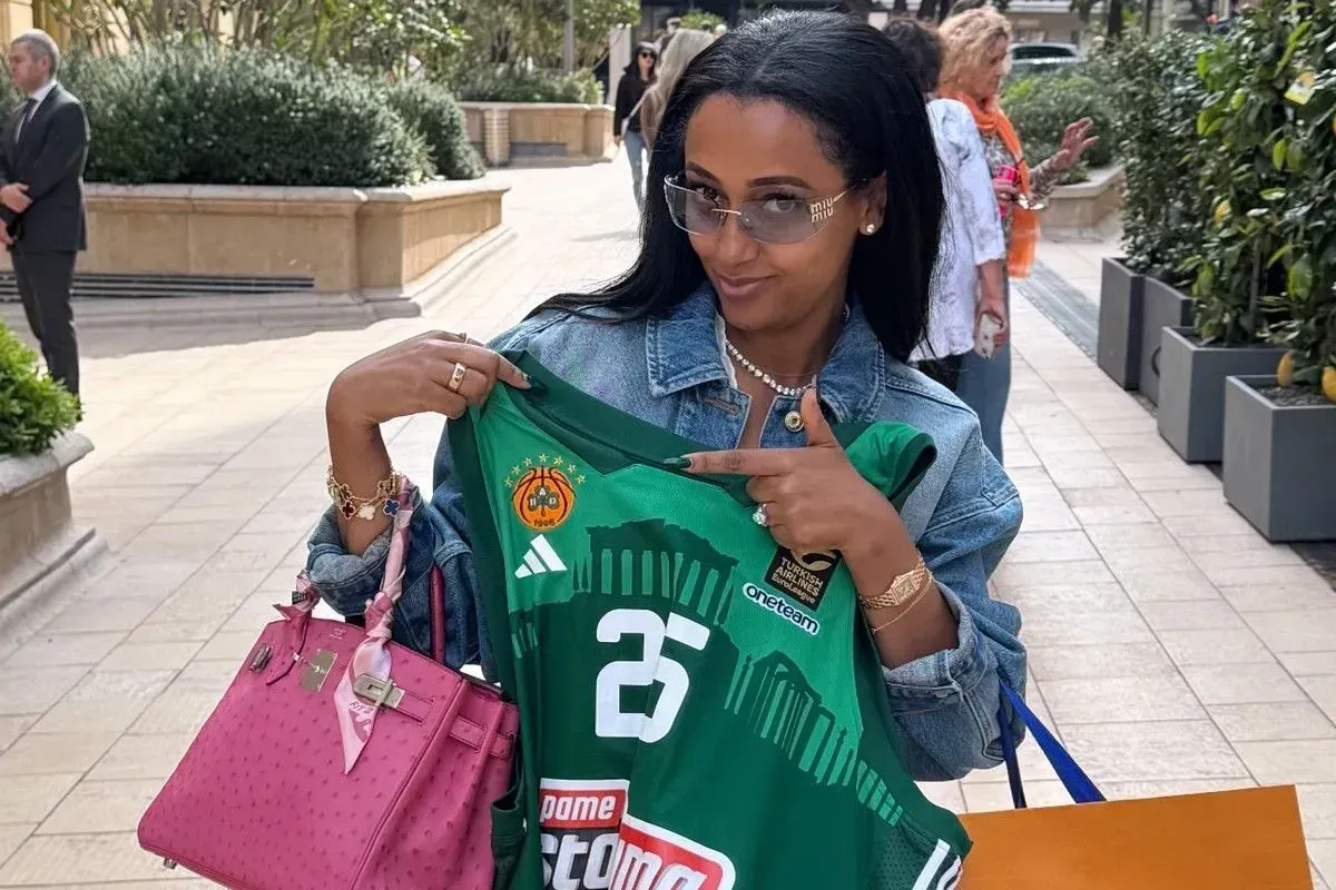 Grèce : La femme de Kendrick Nunn interdit de salle pendant un an !