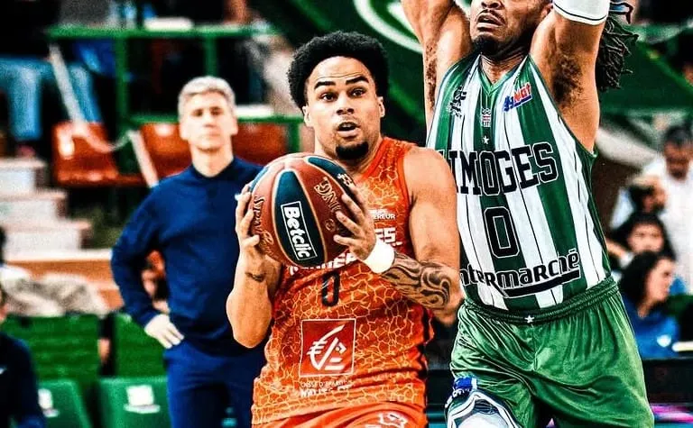 Gravelines conserve son meneur Jacob Gilyard