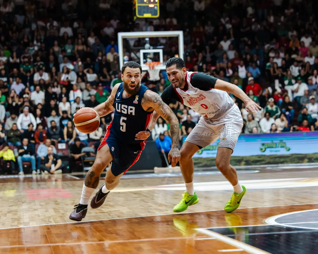 Mike James a signé à Anadolu Efes