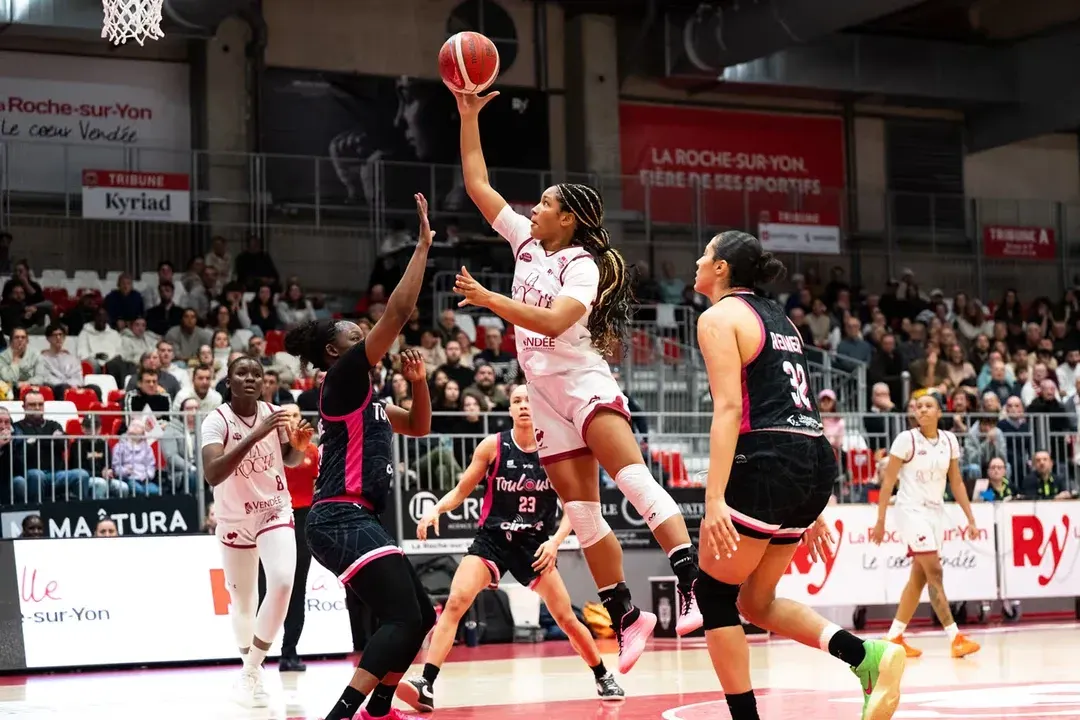 Meilleure scoreuse de Boulangère Wonderligue, Stella Johnson renforce Lattes-Montpellier