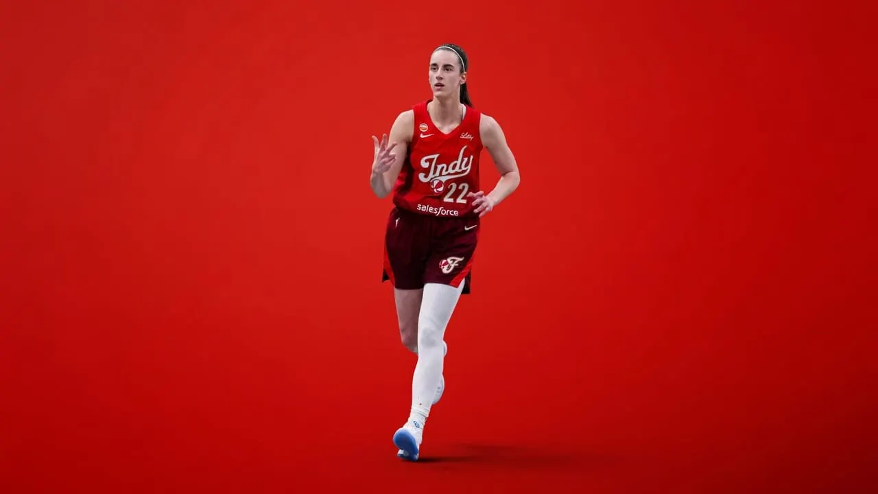 WNBA : 45 points et 10 passes pour Caitlin Clark, 28 points et 14 rebonds pour Dominique Malonga