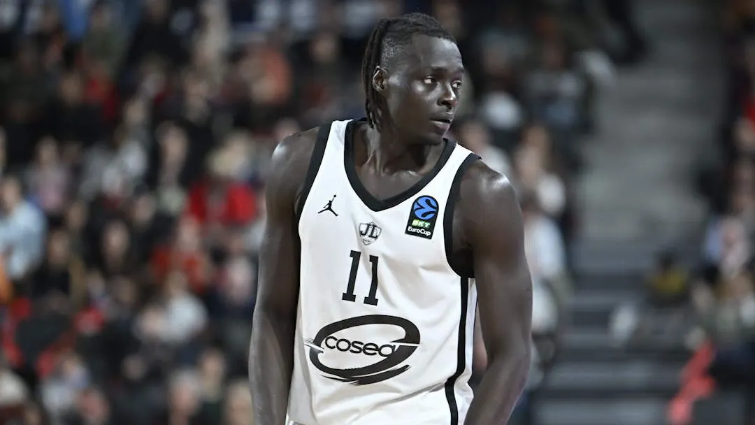 L'ASVEL officialise la signature de Both Gach