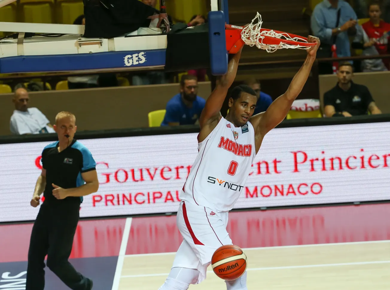 Ancien de Chalon et Monaco, Brandon Davies prend sa retraite