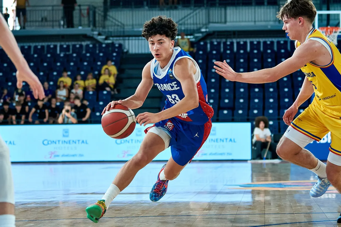 EuroBasket U16 : La France se qualifie haut la main pour les demi-finales