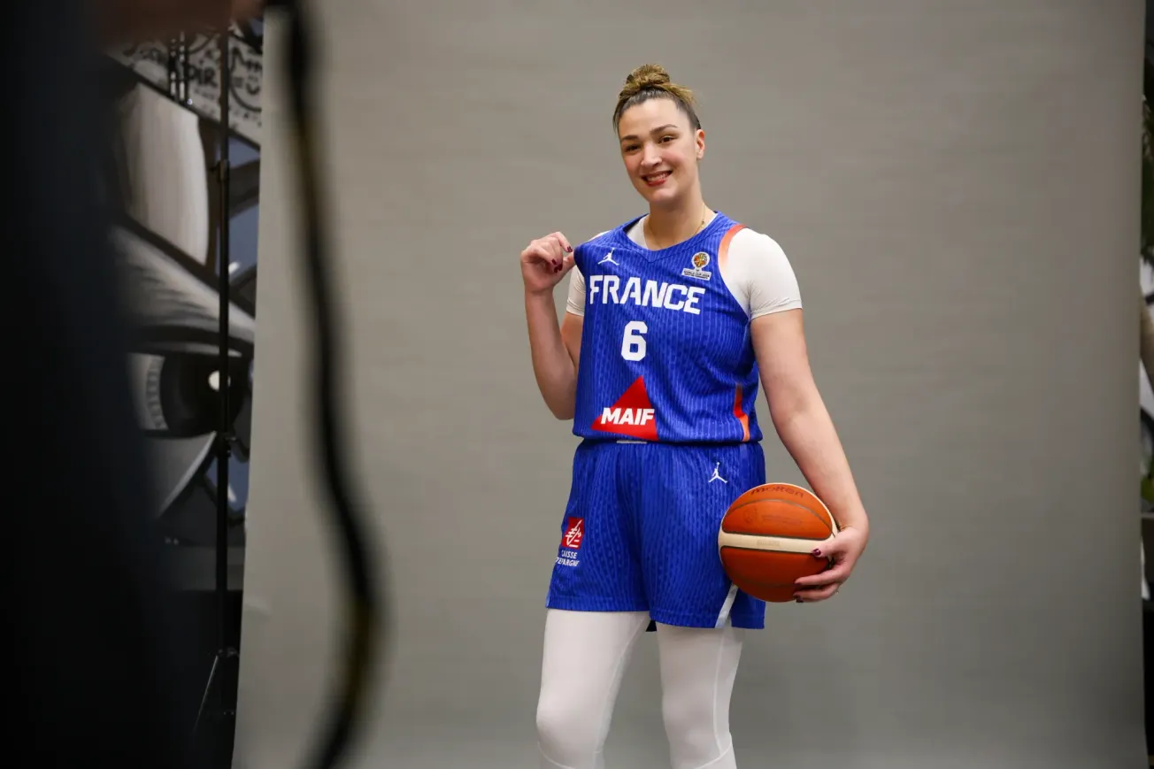 Equipe de France : Alexia Chery déclare forfait