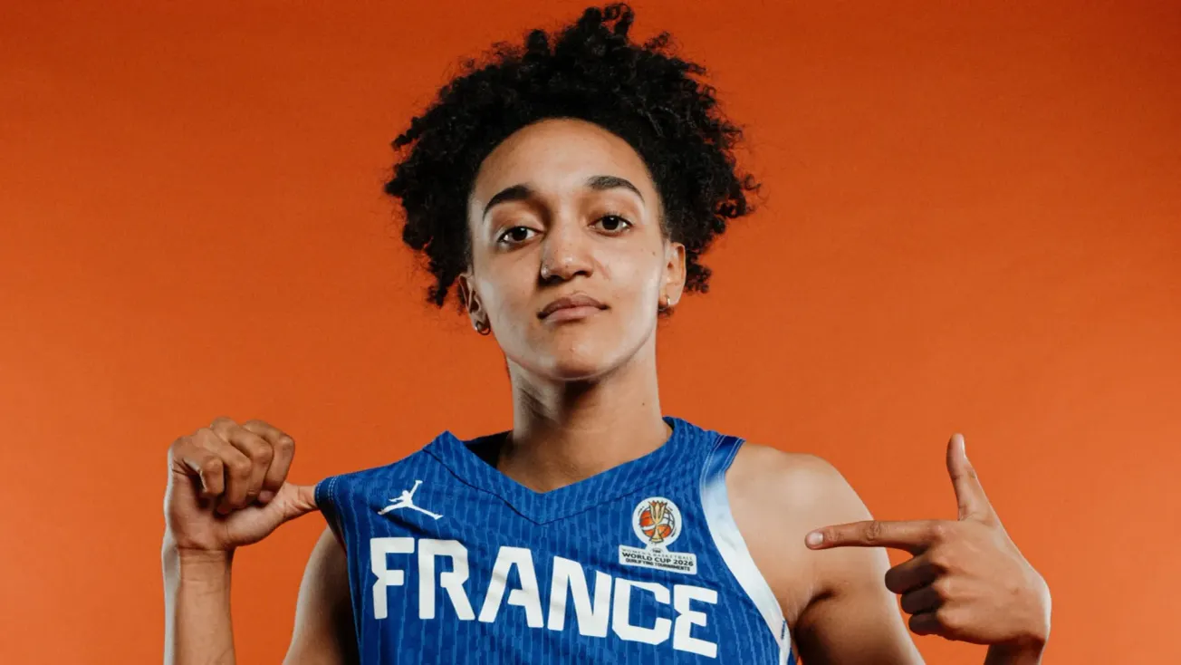 Leïla Lacan rentre en France pour rejoindre les Bleues