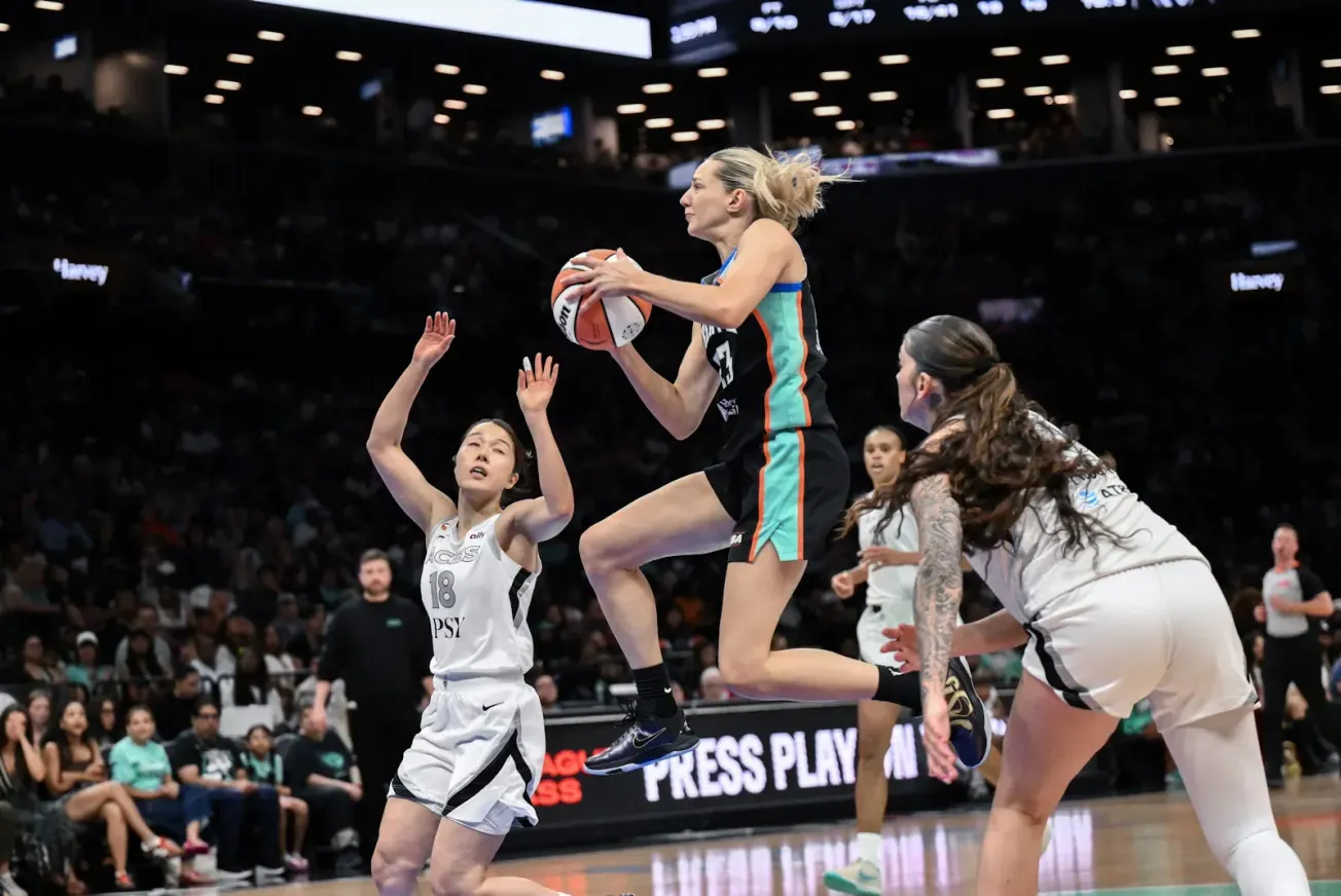 Marine Johannès s'offre un nouveau record de points en WNBA