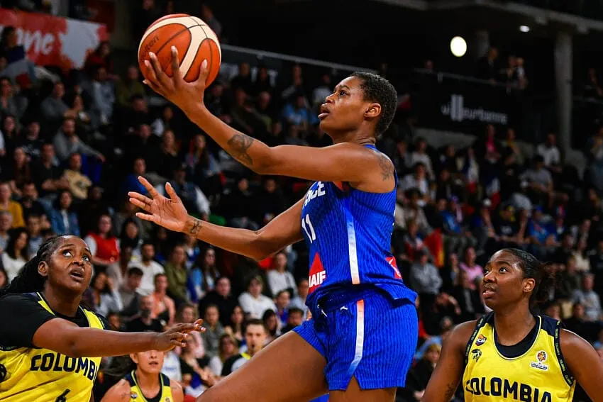 La Fédération Internationale pronostique une médaille d'argent pour les Bleues