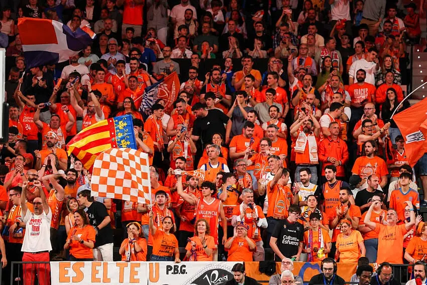 Roig Arena de Valence : Un succès populaire