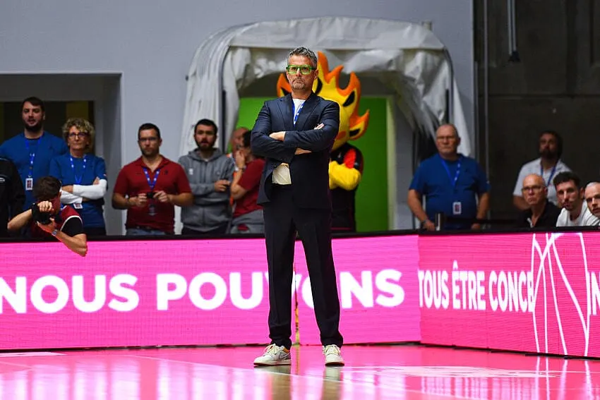 Cinq membres du club de Charleville dont le coach Romuald Yernaux en garde à vue