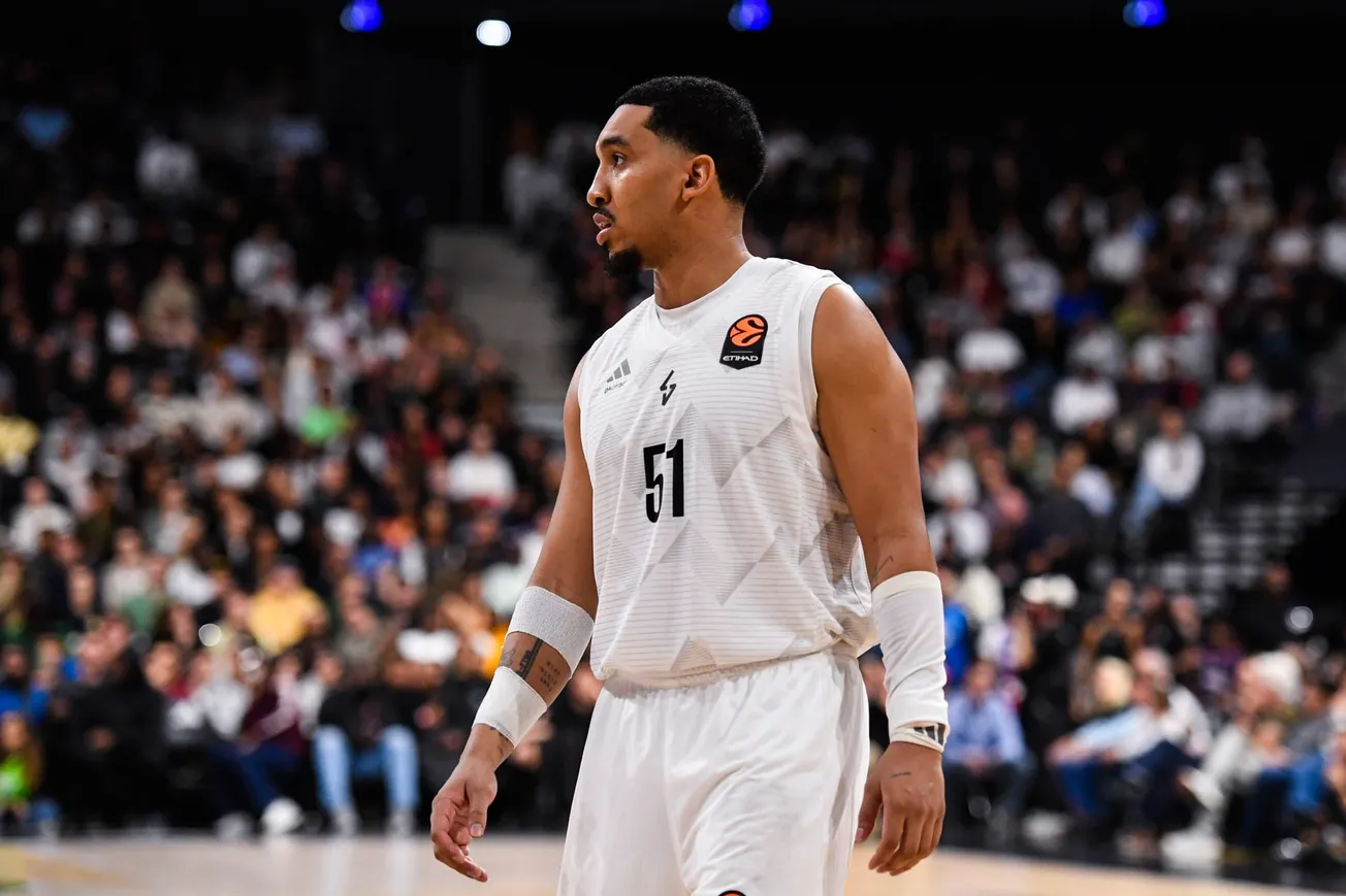 Tremont Waters sous le maillot de l'ASVEL lors du match d'Euroleague entre le Paris Basketball et l'ASVEL à l'Adidas Arena, le 7 octobre 2026