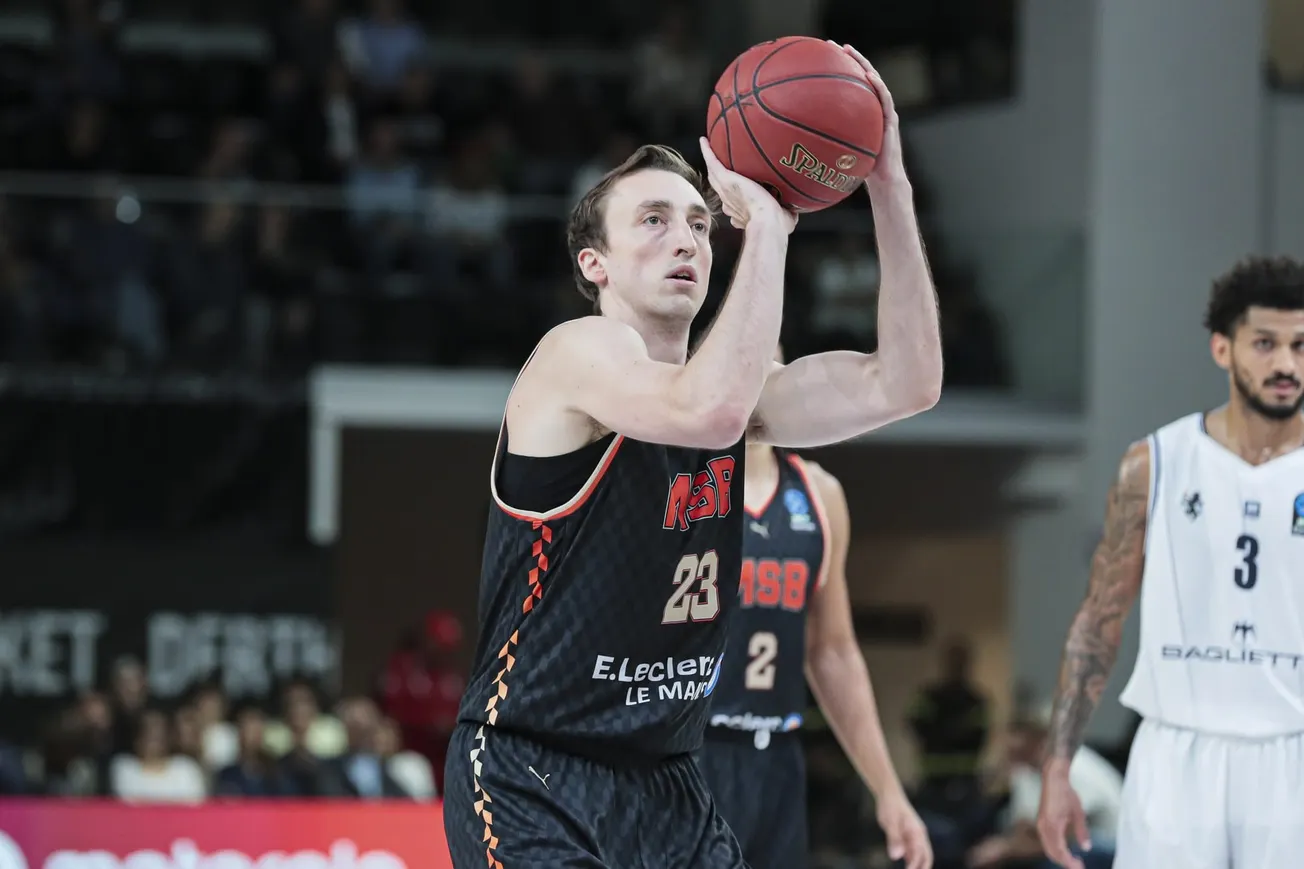 Moses Wood, joueur du Mans Sarthe Basket, au tir lors du match d'Eurocup Tortona contre Le Mans à la Nova Arena de Tortona (Italie), le 7 octobre 2026