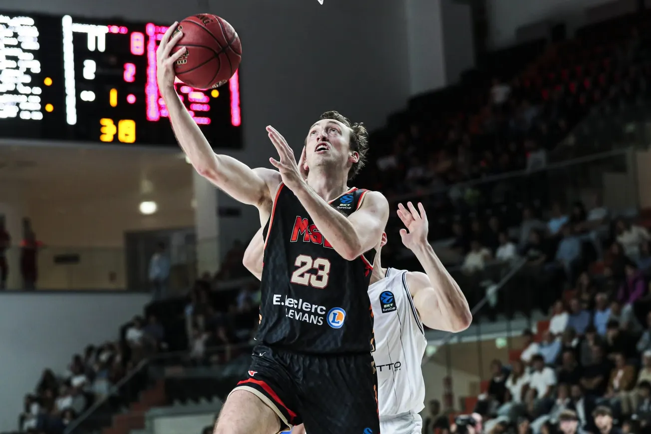 Moses Wood (Le Mans Sarthe Basket) au tir lors du match d'Eurocup Tortona-Le Mans à la Nova Arena de Tortona, le 7 octobre 2026