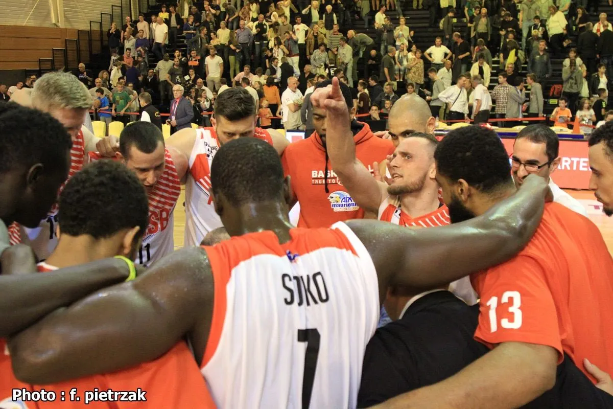 Sondage : Qui sera le vainqueur du Final Four NM1 ?