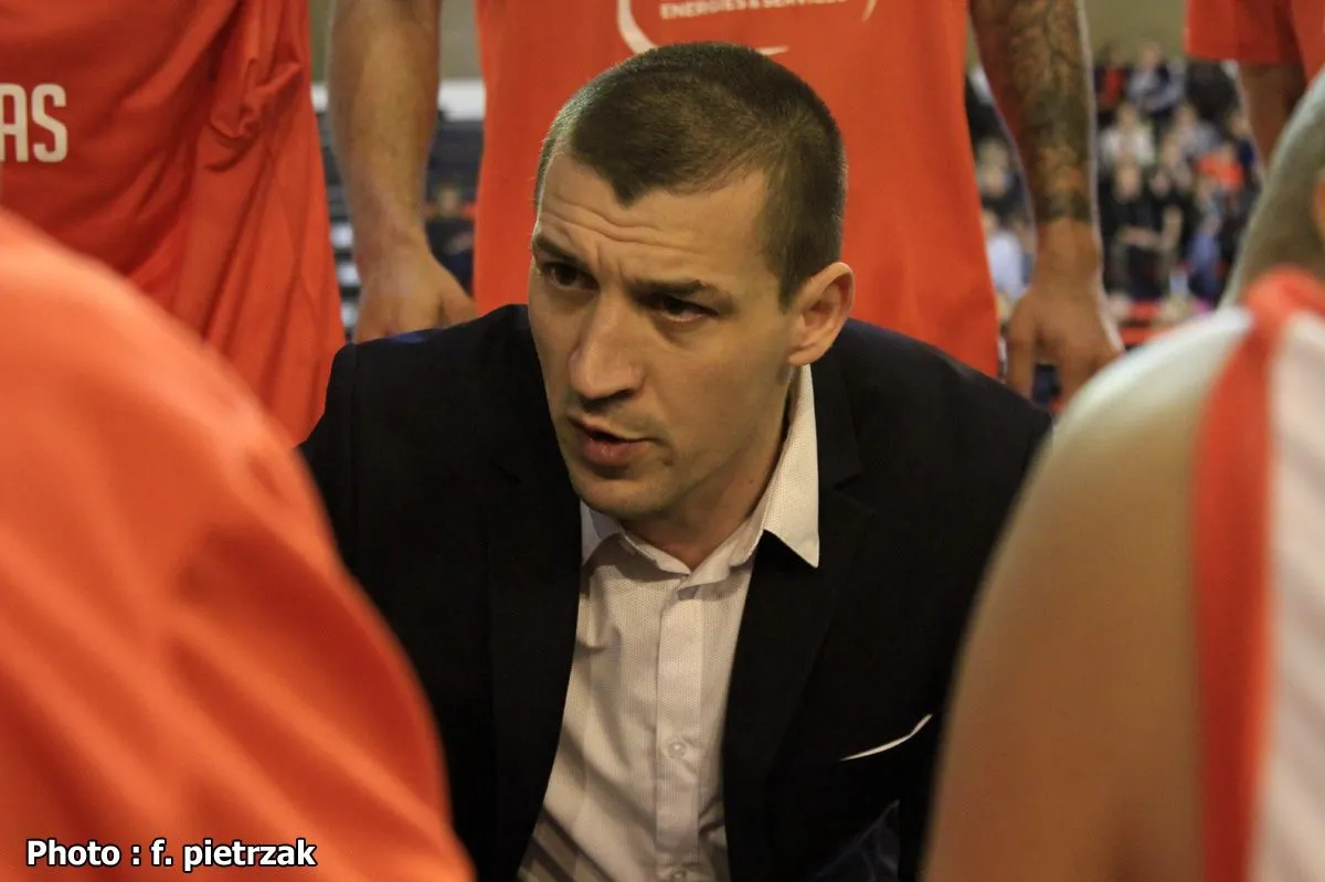 N1: François Sence nouveau coach de La Rochelle