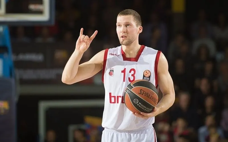 Janis Strelnieks dans le viseur de Milan