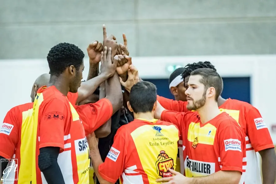 Final 4 NM1 : Saint-Vallier rejoint Aix-Maurienne en finale